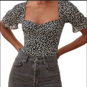 REFORMATION Delevan Pearls Black & White Short Sleeve Polka Dot Top Sz 8